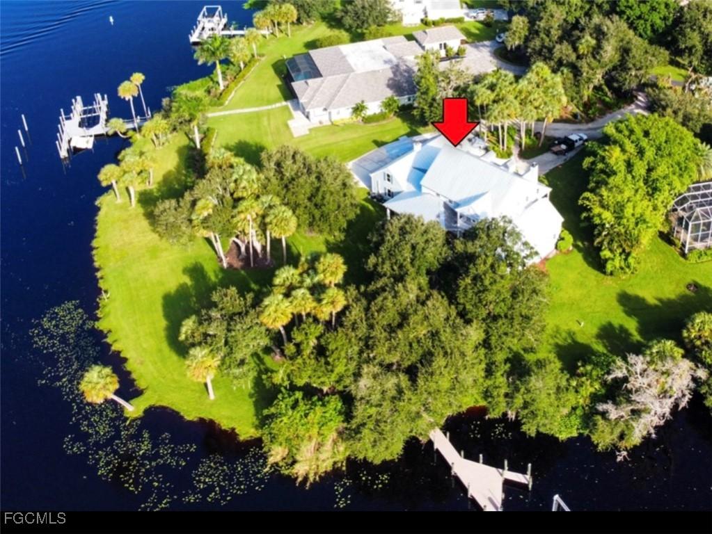 16470 Oakview Cir., Alva, FL 33920