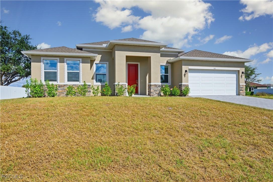915 NE 19th St., Cape Coral, FL 33909