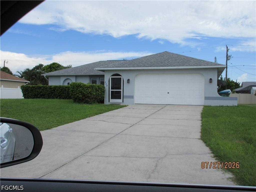 306 SE 2nd St., Cape Coral, FL 33990