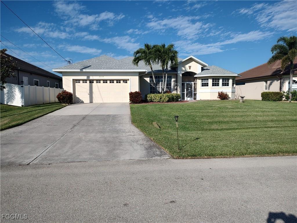 2214 SE 19th Pl., Cape Coral, FL 33990