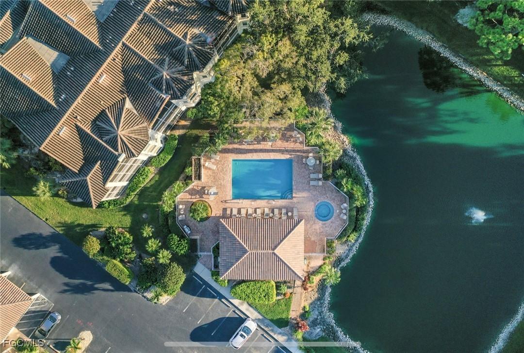 6030 Chardonnay Ln. #302, Naples, FL 34119