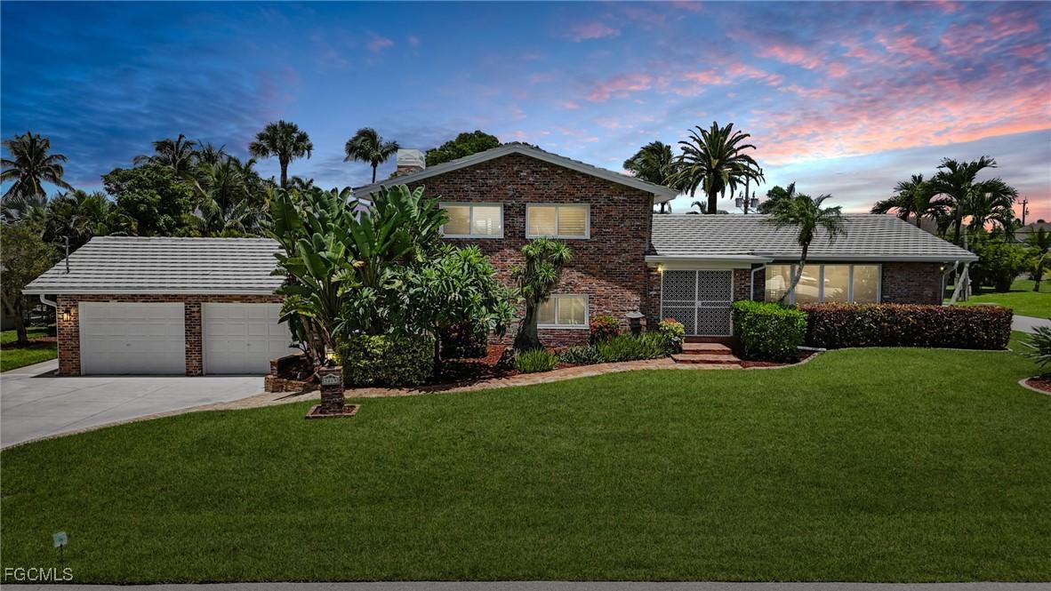 5219 SW 2nd Pl., Cape Coral, FL 33914