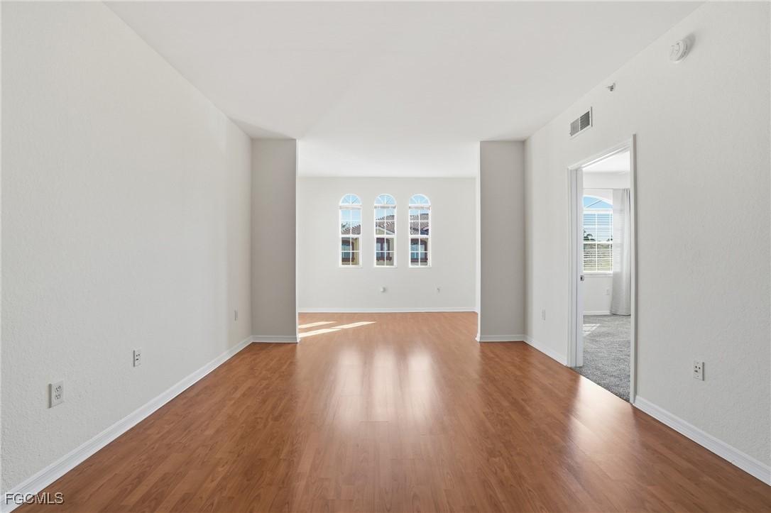 15590 Ocean Walk Cir. #304, Fort Myers, FL 33908