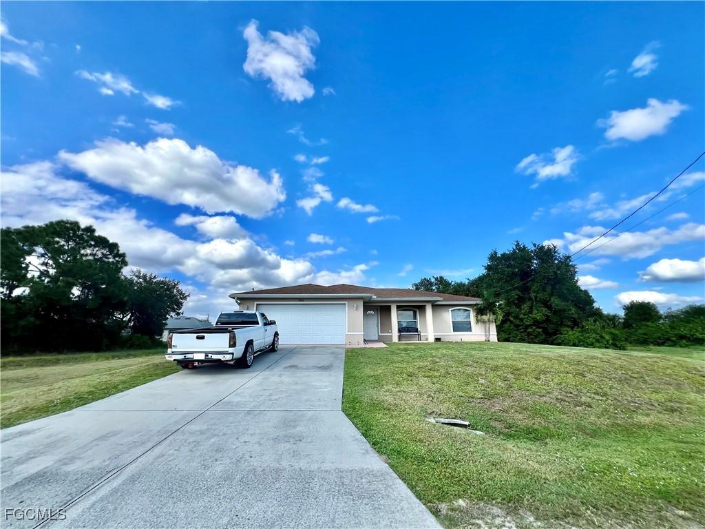 2916 51st St., Lehigh Acres, FL 33976