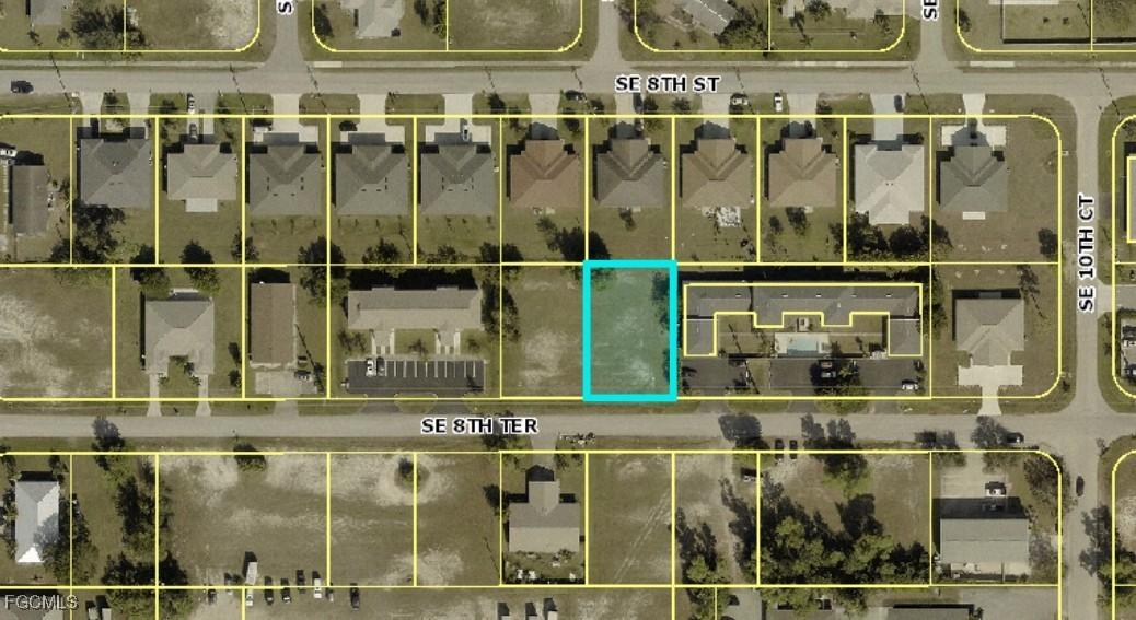 911 SE 8th Ter., Cape Coral, FL 33990