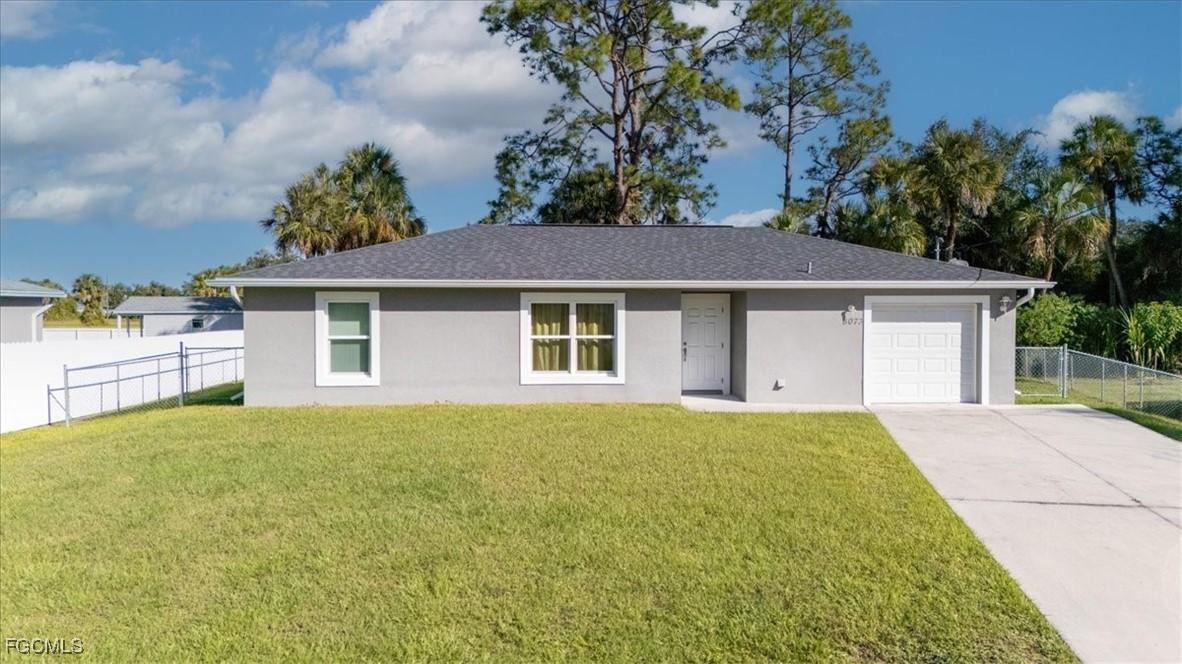 8073 Sherwood Cir., Labelle, FL 33935