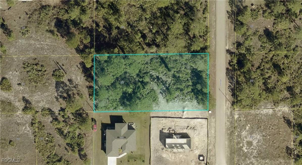 1403 Dixie Ave., Lehigh Acres, FL 33972