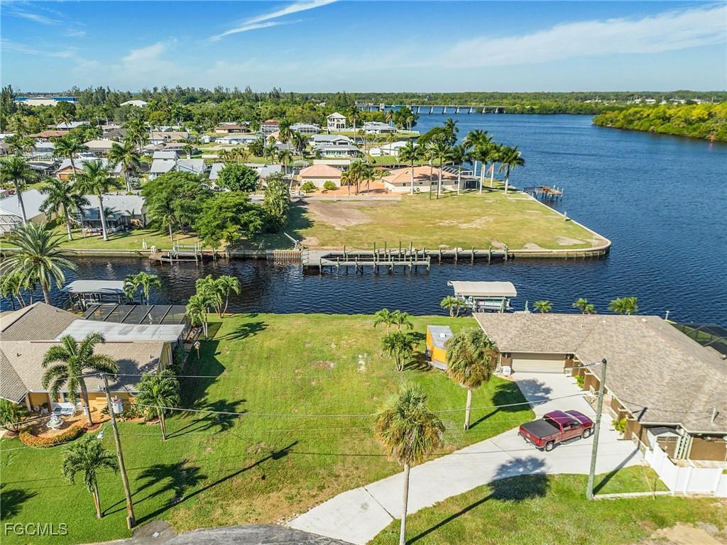 2193 River Rd., Fort Myers, FL 33905