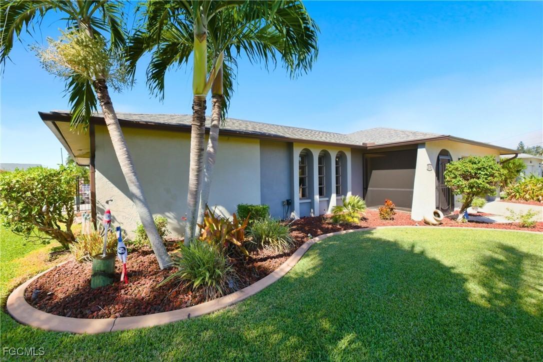 2916 SE 11th Ave., Cape Coral, FL 33904