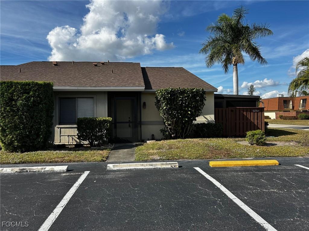5270 Cedarbend Dr. #1, Fort Myers, FL 33919