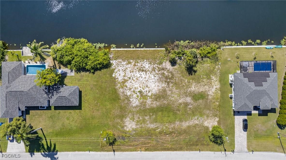 2854 NW 4th St., Cape Coral, FL 33993