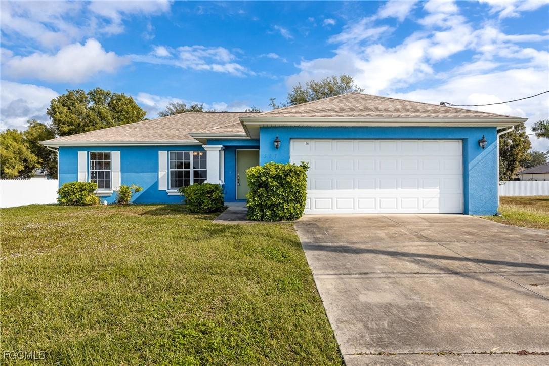 517 Nelson Rd., Cape Coral, FL 33993