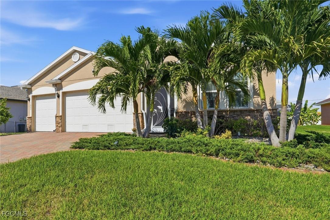1807 SW 40th Ter., Cape Coral, FL 33914