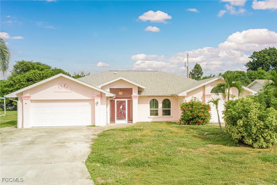 1141 SE 35th Ter., Cape Coral, FL 33904