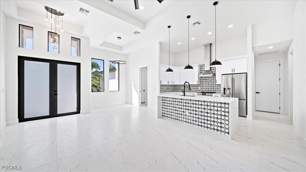 6286 Fuller Dr., Bokeelia, FL 33922