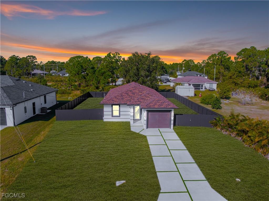 616 Parker Ave., Lehigh Acres, FL 33974