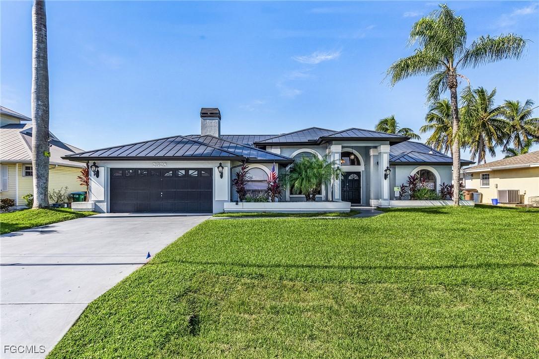 2528 SE 25th Ave., Cape Coral, FL 33904
