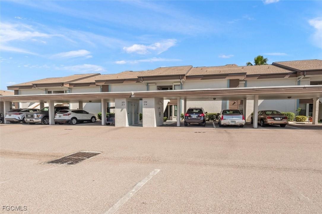 5770 Trailwinds Dr. #213, Fort Myers, FL 33907