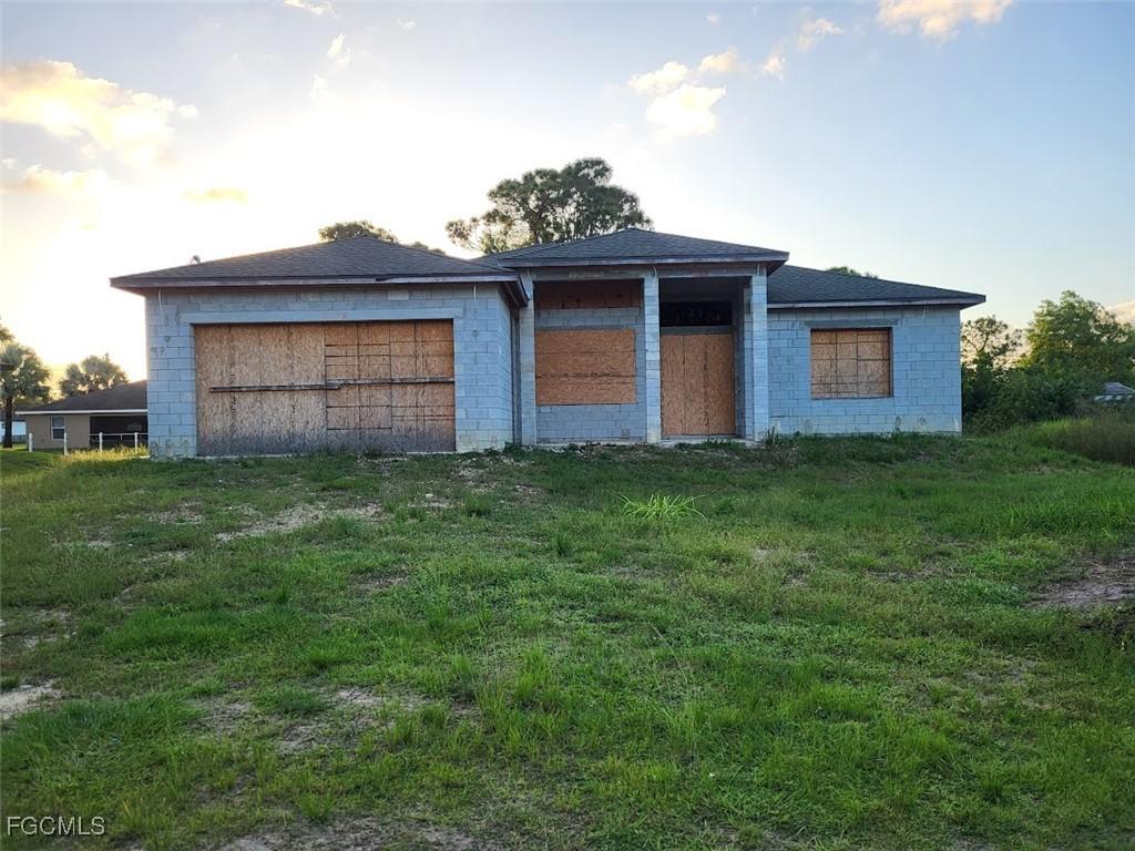 1903 Wanda Ave., Lehigh Acres, FL 33971