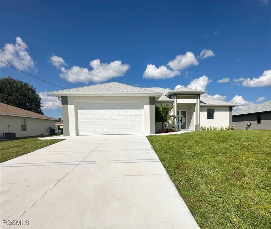 3208 7th St., Lehigh Acres, FL 33971