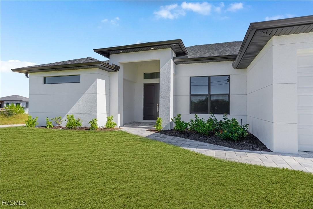 1003 NW 33rd Ave., Cape Coral, FL 33993