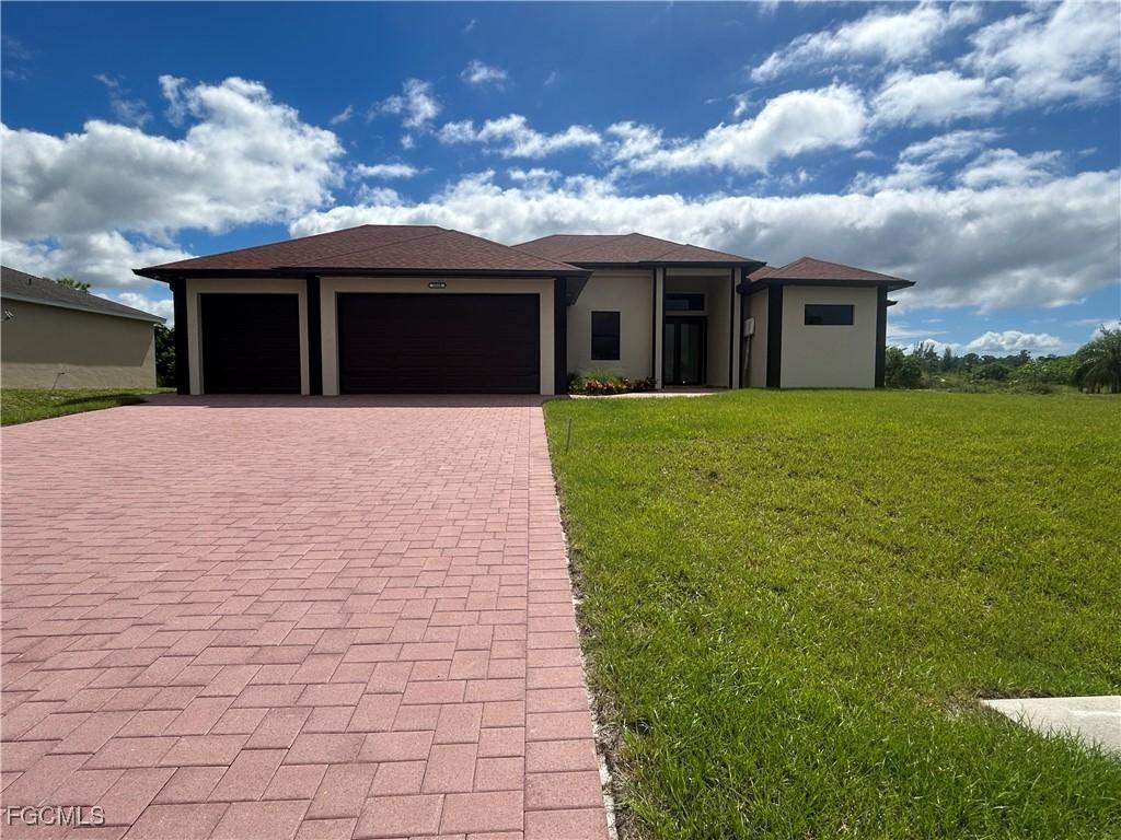 2820 NW 25th St., Cape Coral, FL 33993