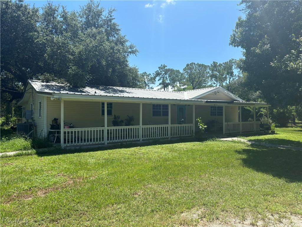 1451 Pollywog Dr., Labelle, FL 33935
