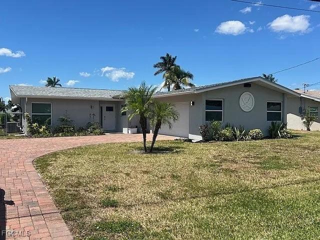 5228 Tower Dr., Cape Coral, FL 33904