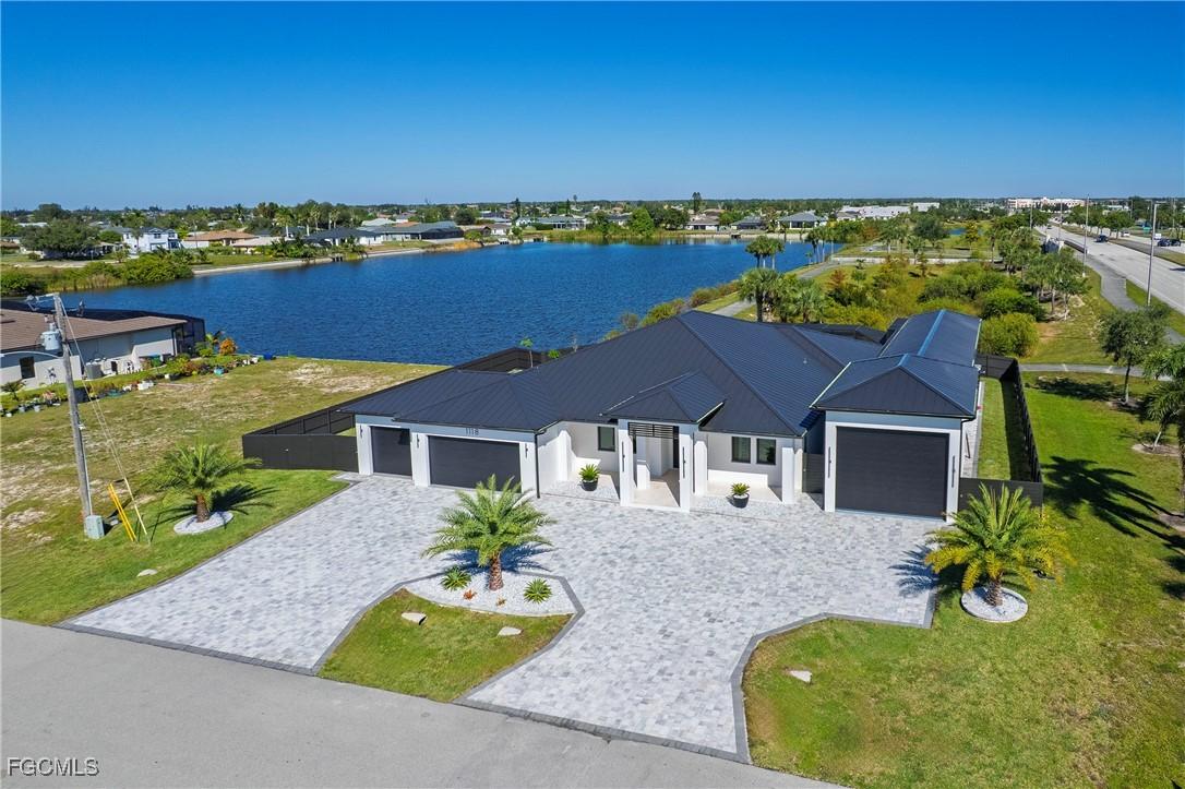 1118 Del Prado Blvd., Cape Coral, FL 33909