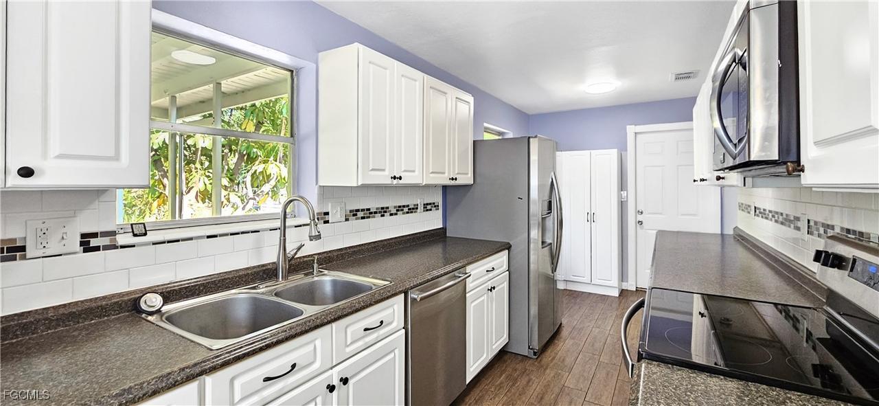 13 Broadway Cir., Fort Myers, FL 33901