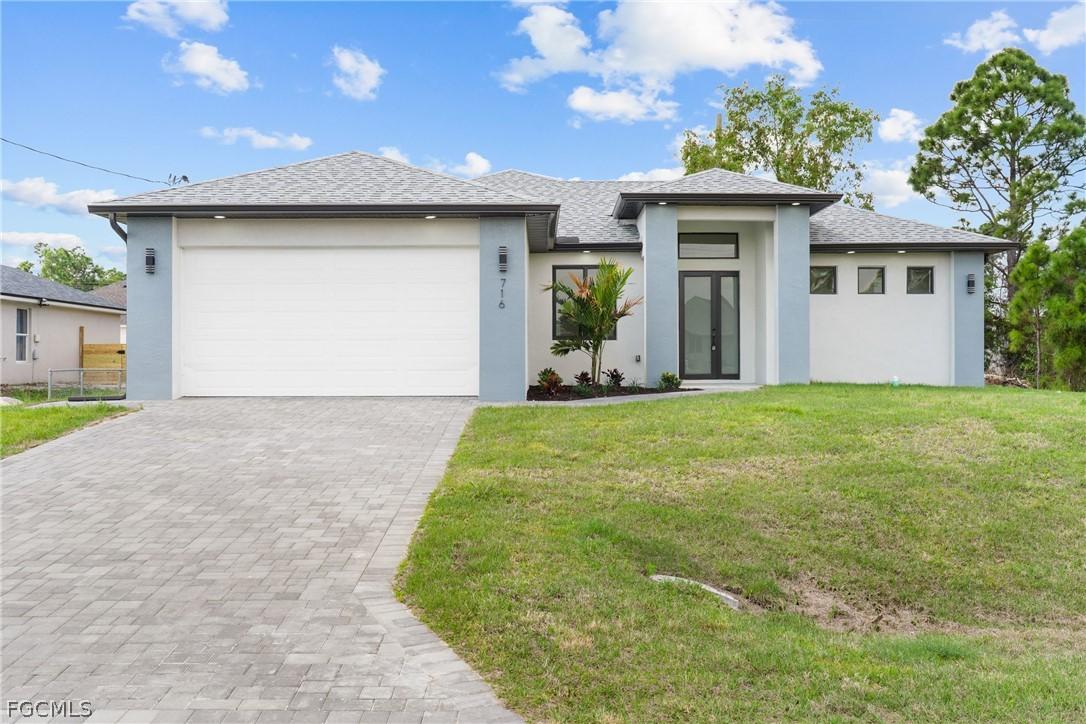 716 Castlestone Ave., Lehigh Acres, FL 33974