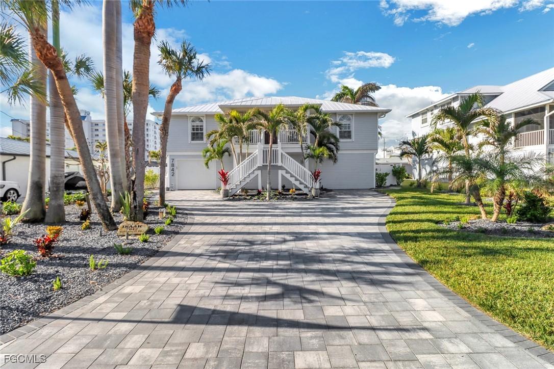 7842 Buccaneer Dr., Fort Myers Beach, FL 33931