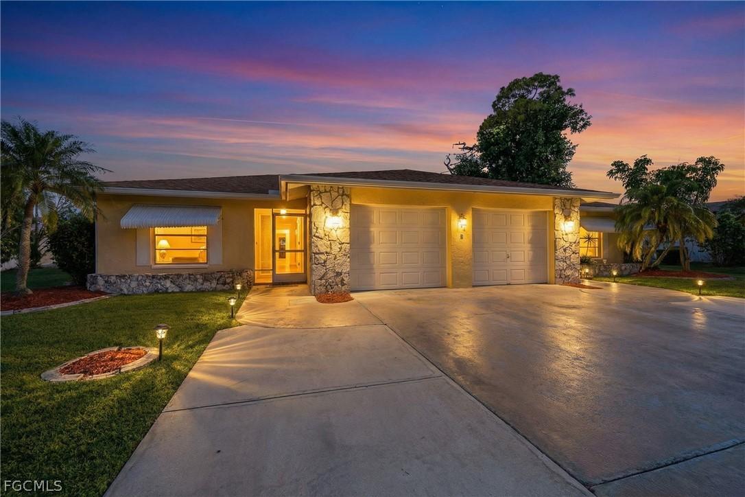 924 SE 24th Ave. #A & B, Cape Coral, FL 33990