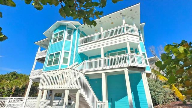 New Homes with In-ground Swimming Pools in Upper Captiva: November 9th to November 15th