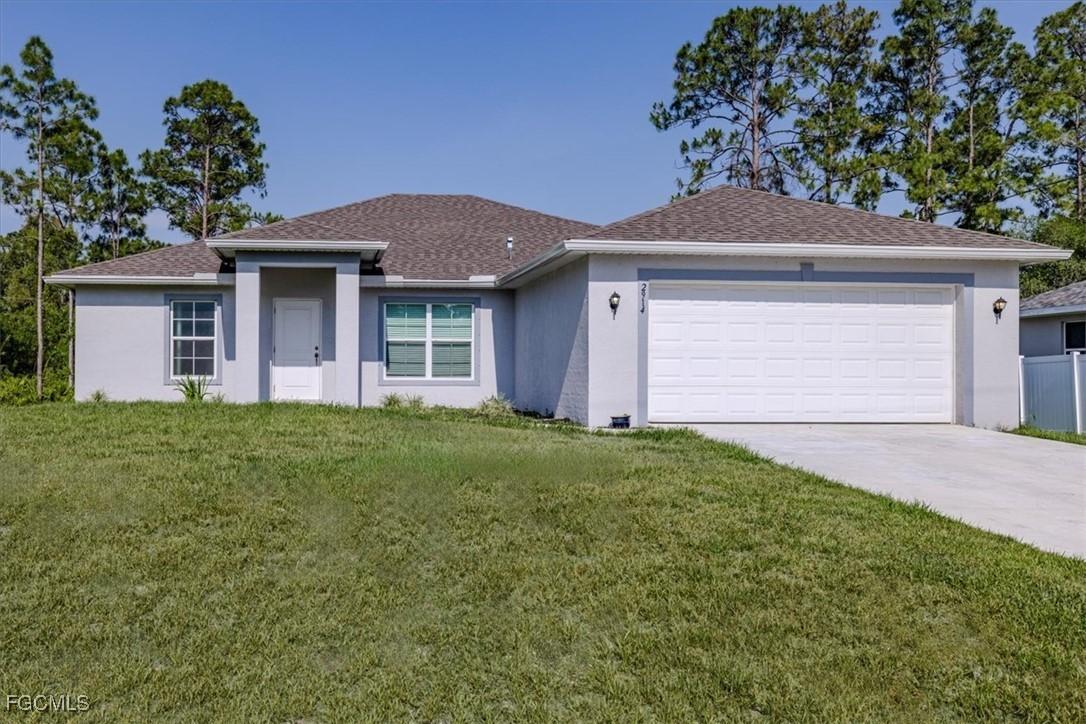 2914 Flora Ave., Lehigh Acres, FL 33971