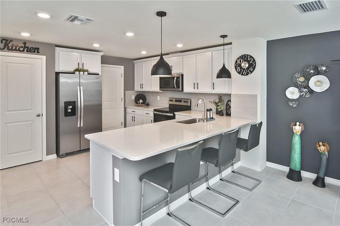 6360 Brant Bay Blvd. #104, North Fort Myers, FL 33917