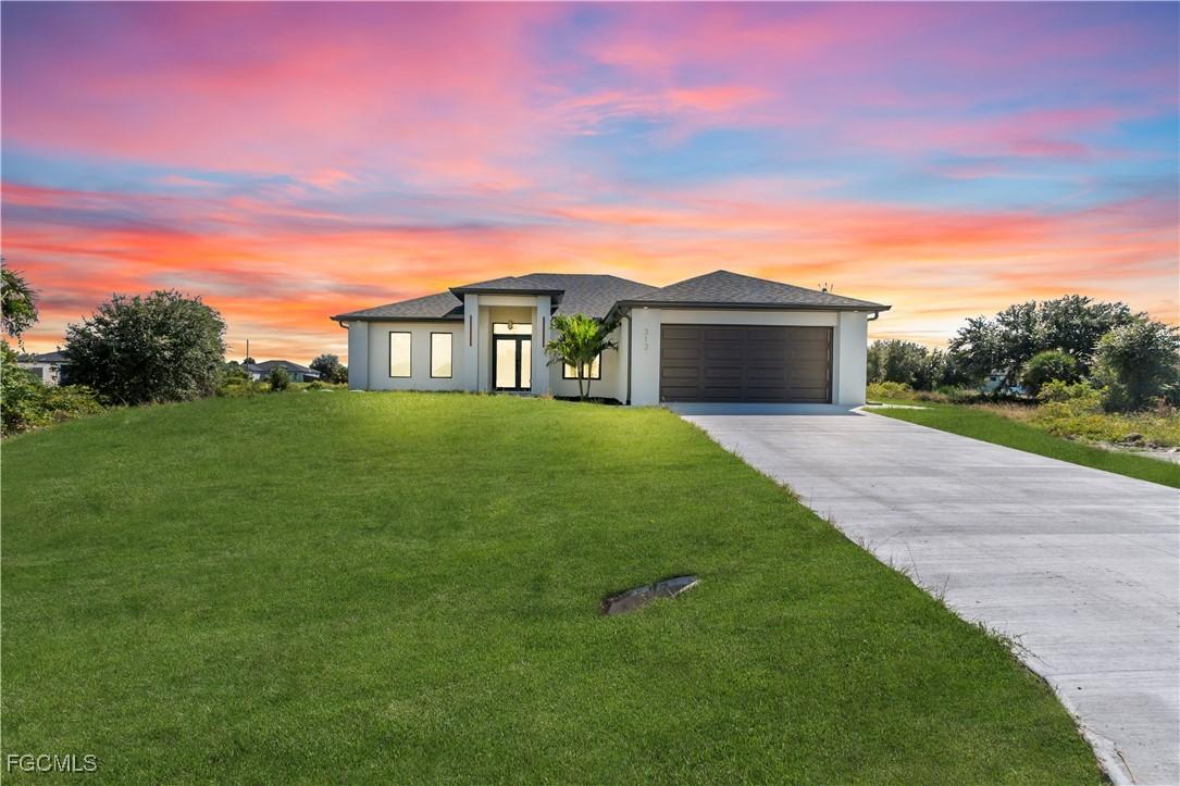 312 Pembroke St., Lehigh Acres, FL 33974