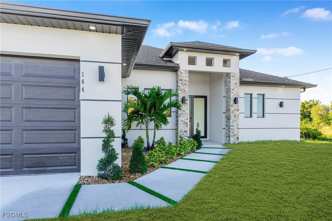 144 Peerless St., Lehigh Acres, FL 33974