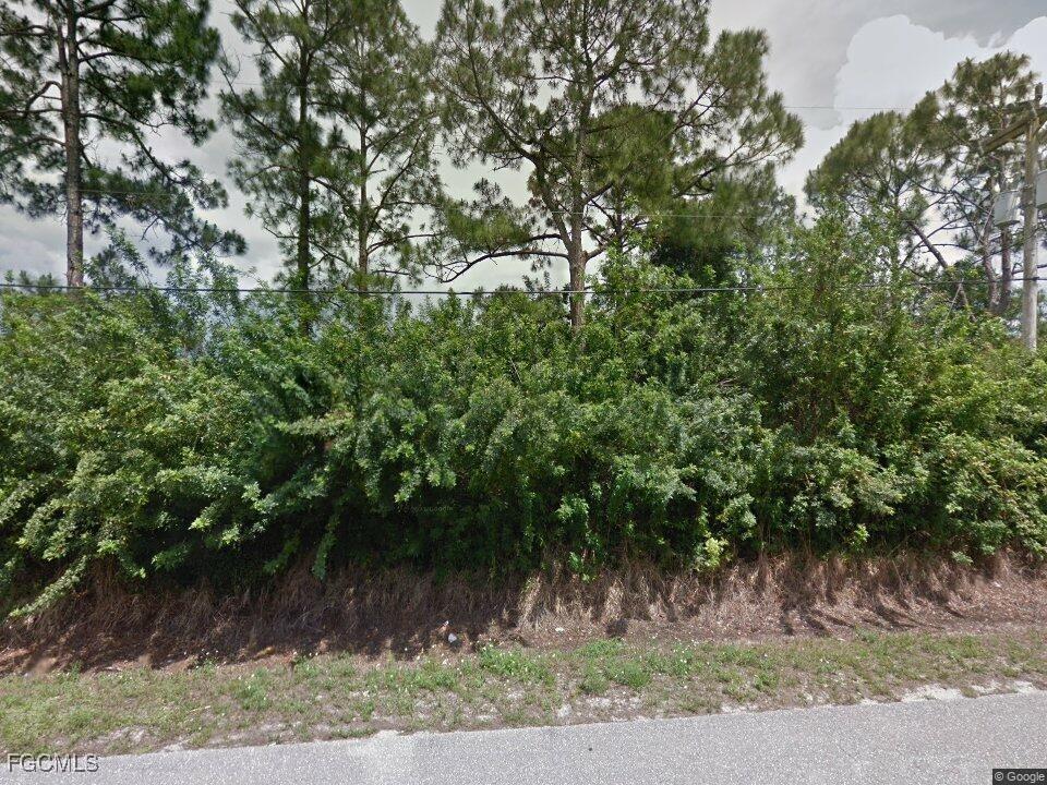 20050 Williams Dr., North Fort Myers, FL 33917