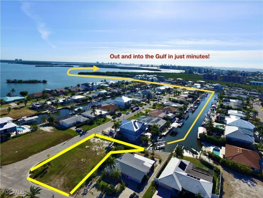 264 Albatross St., Fort Myers Beach, FL 33931