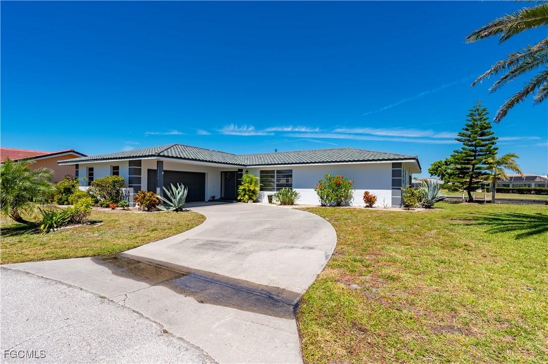 1206 Winward Ct., Punta Gorda, FL 33950