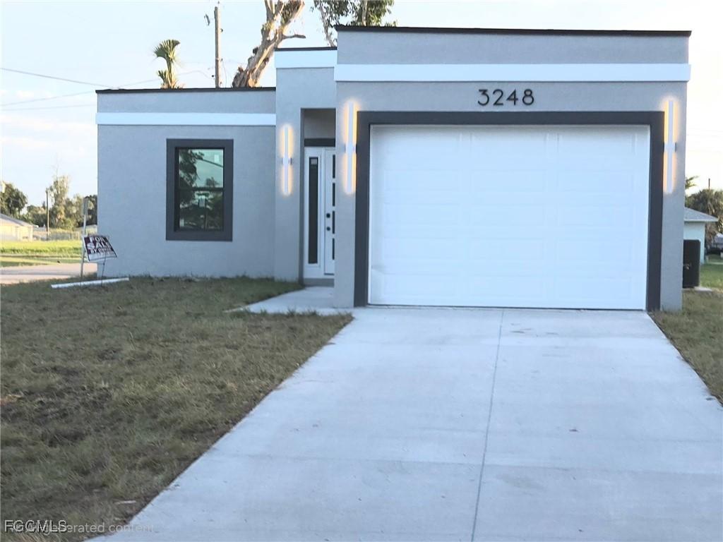 3248 Franklin St., Fort Myers, FL 33916