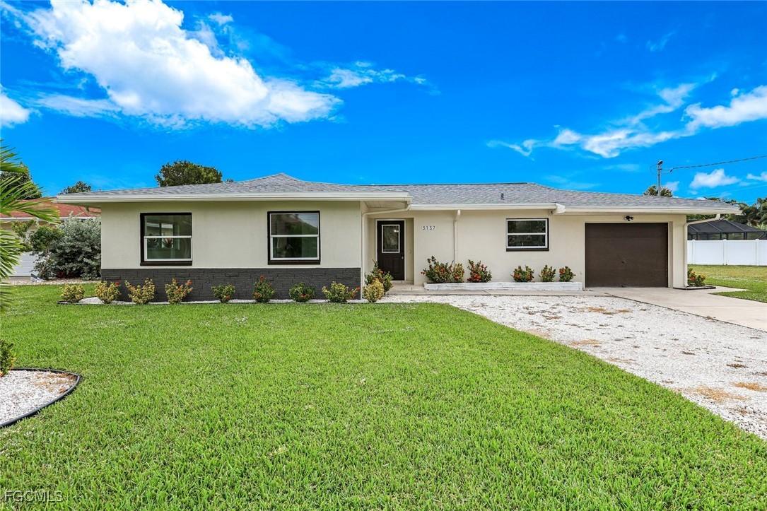 3137 SE 22nd Ave., Cape Coral, FL 33904