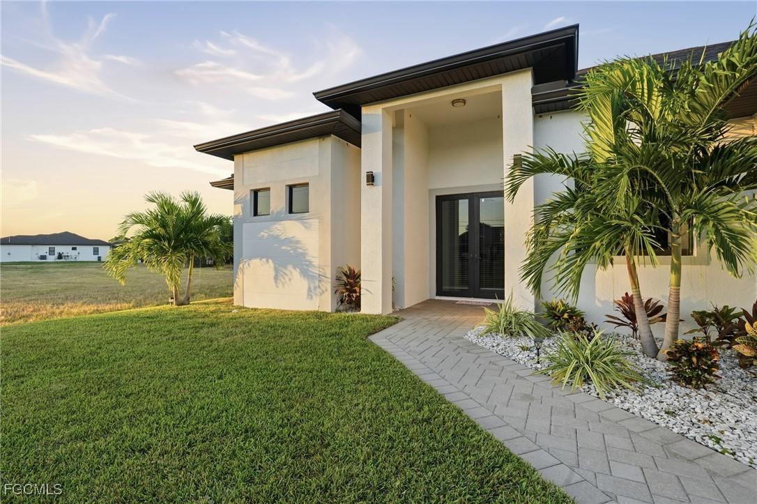 2019 NE 34th Ter., Cape Coral, FL 33909