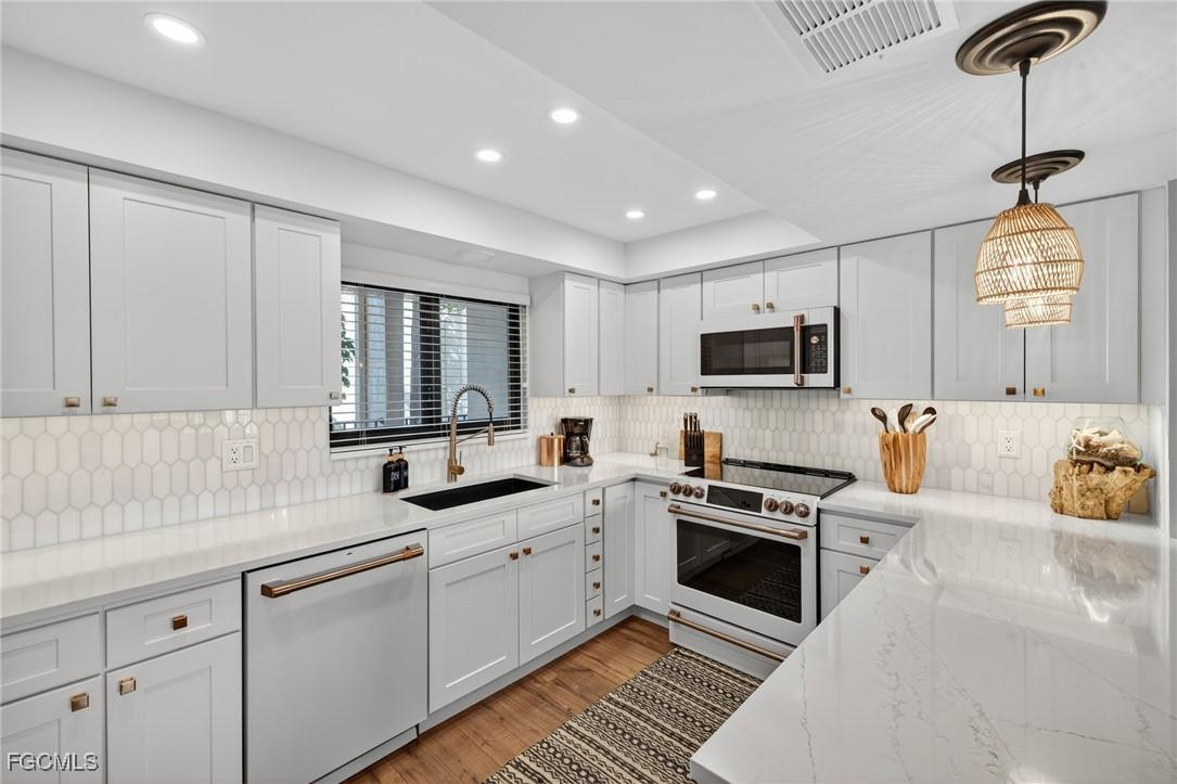 4120 Steamboat Bend #203, Fort Myers, FL 33919