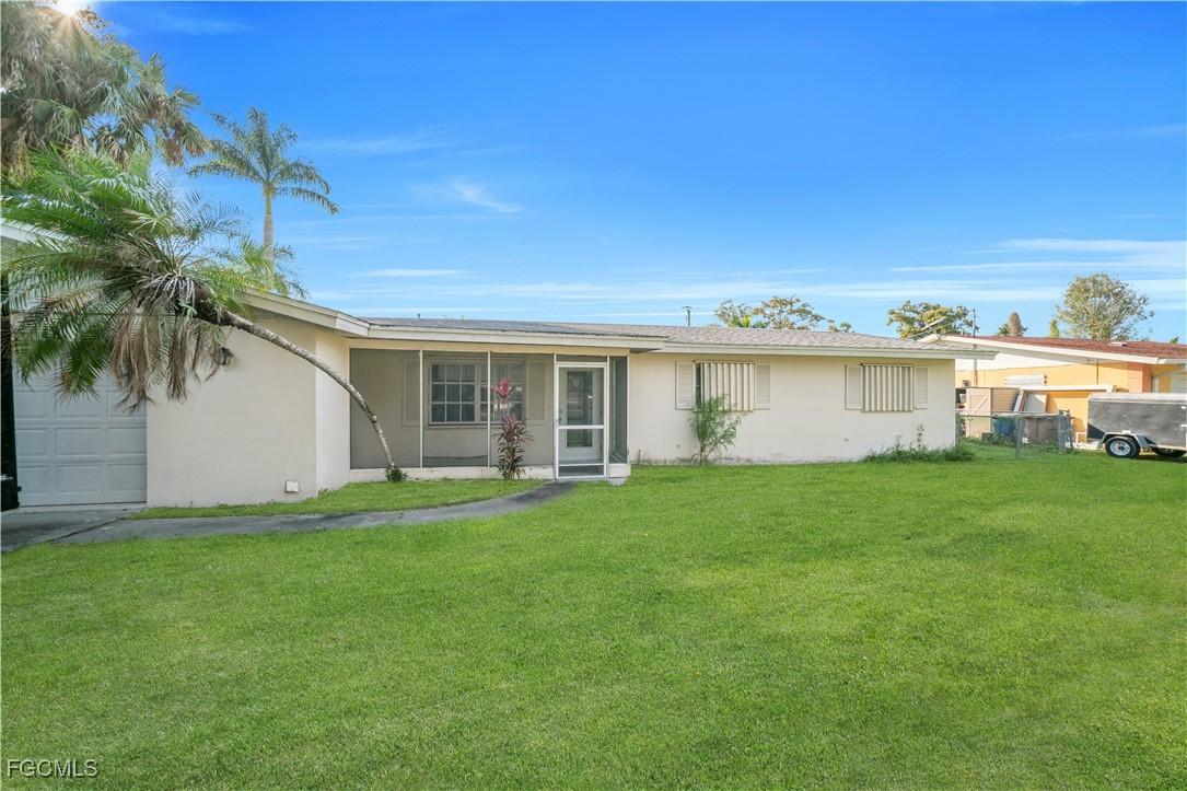 614 Carolina Ave., Fort Myers, FL 33905