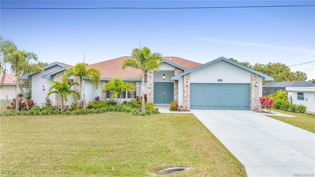 13874 Lazy Ln., Fort Myers, FL 33905