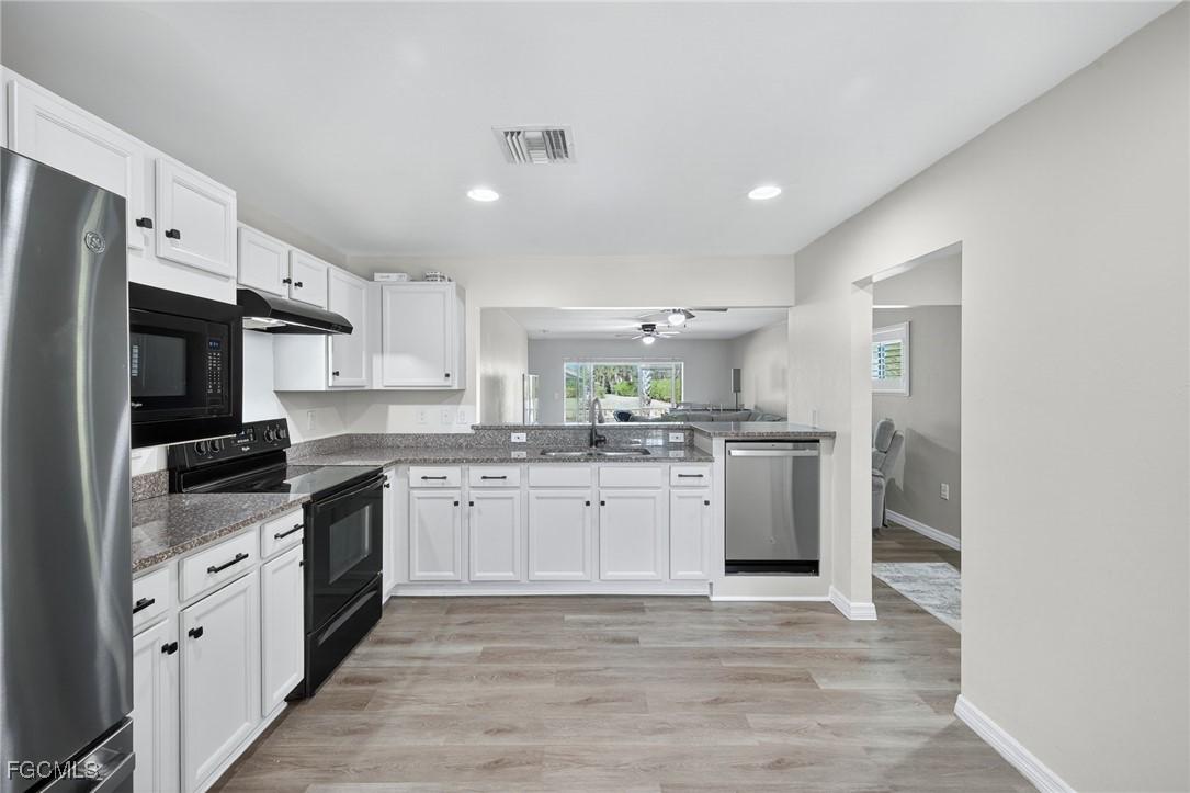 10970 Glenhurst St., Fort Myers, FL 33913