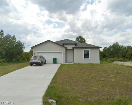 5012 S Peachtree Cir, Labelle, FL 33935