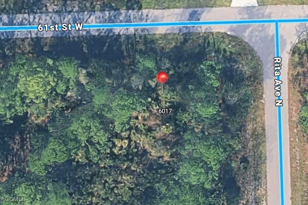 6017 Rita Ave., Lehigh Acres, FL 33971